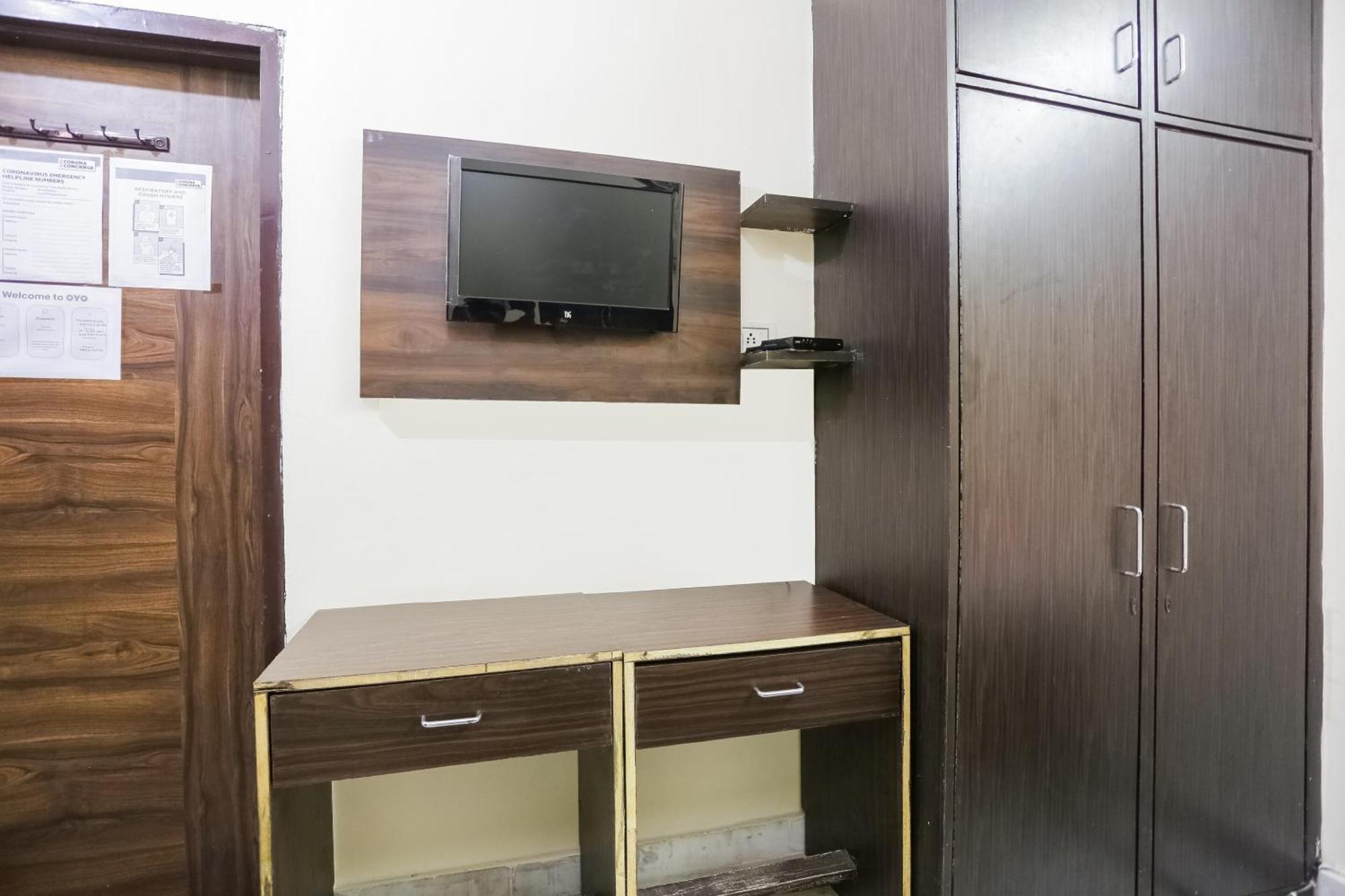 Hotel O Green High New Delhi Extérieur photo