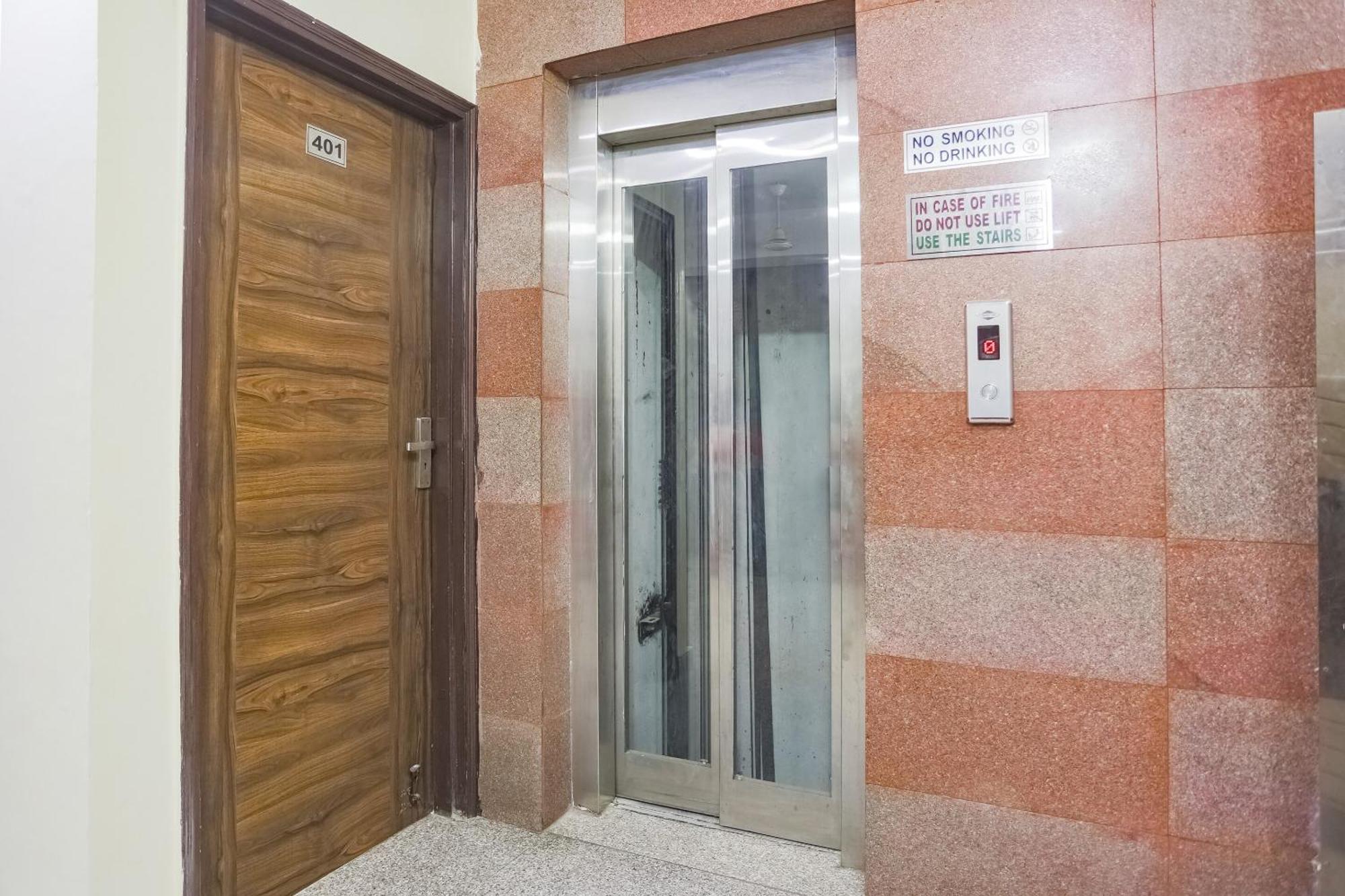 Hotel O Green High New Delhi Extérieur photo